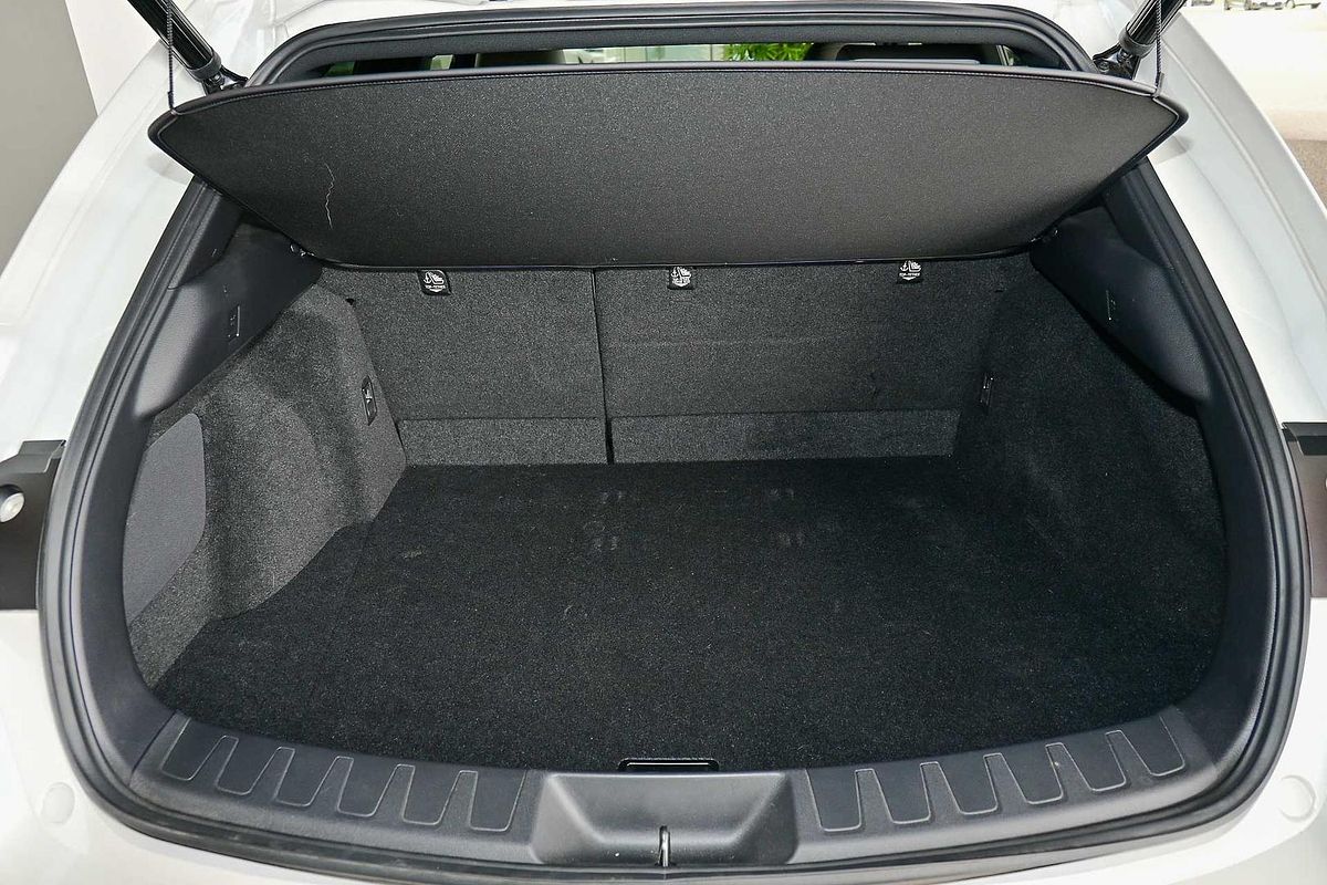 2022 Lexus UX UX300e Luxury KMA10R