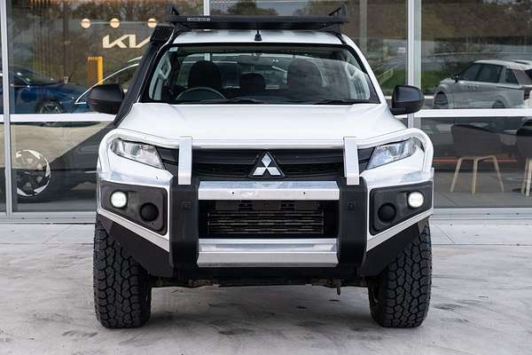 2020 Mitsubishi Triton GLX MR 4X4