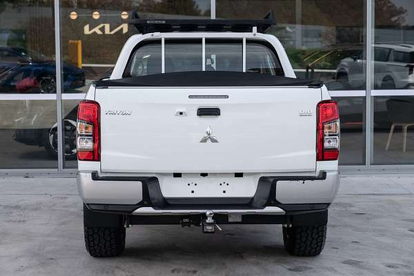 2020 Mitsubishi Triton GLX MR 4X4