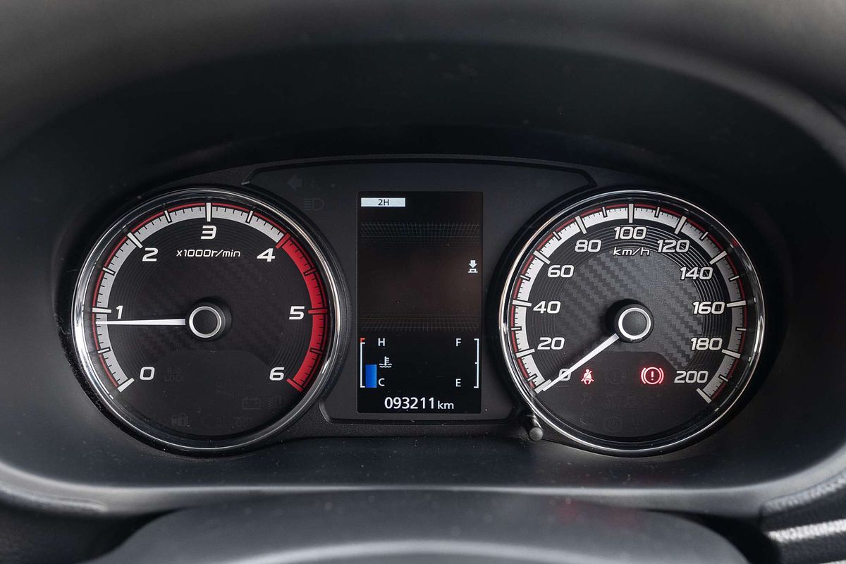 2020 Mitsubishi Triton GLX MR 4X4