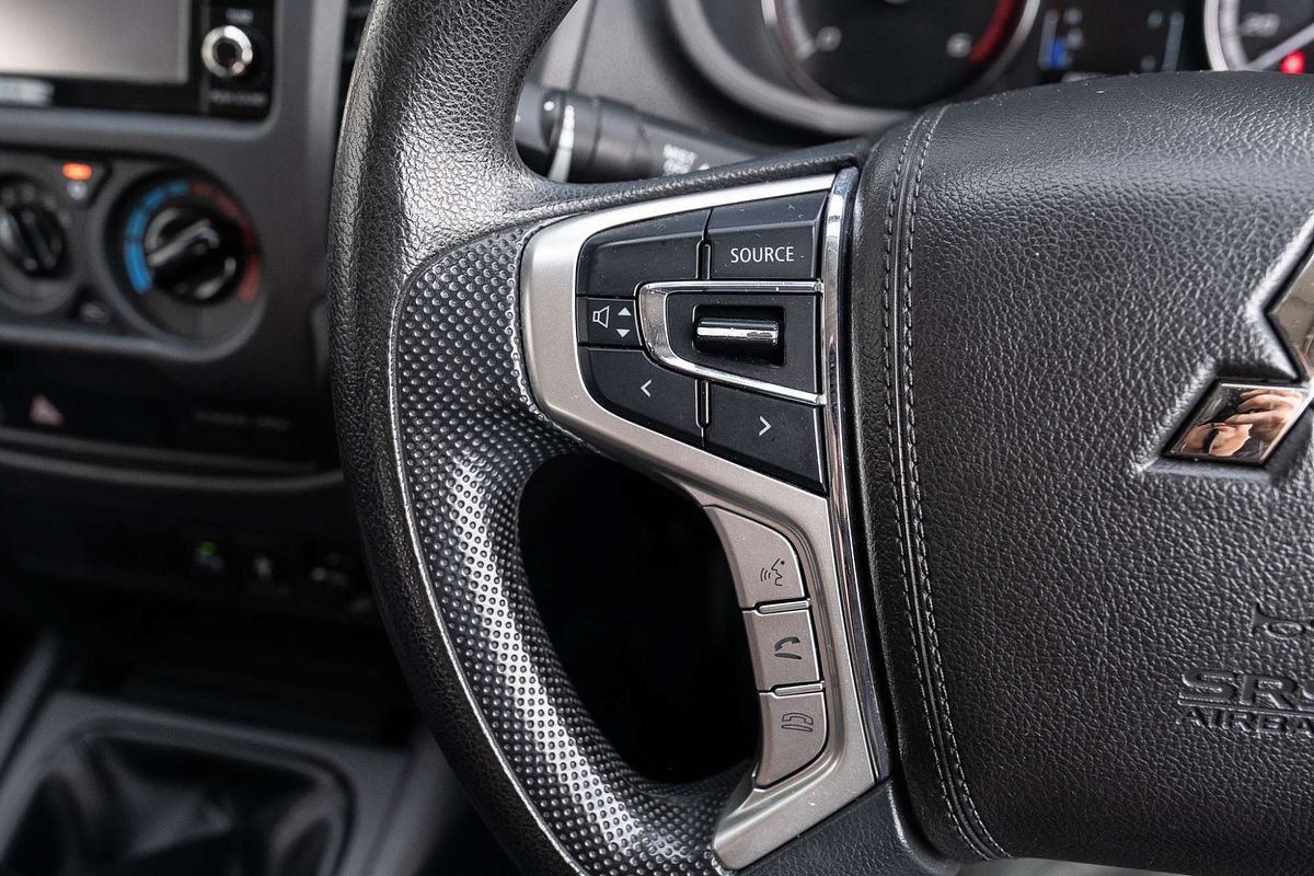 2020 Mitsubishi Triton GLX MR 4X4