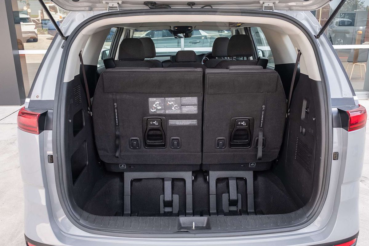 2023 Kia Carnival S KA4