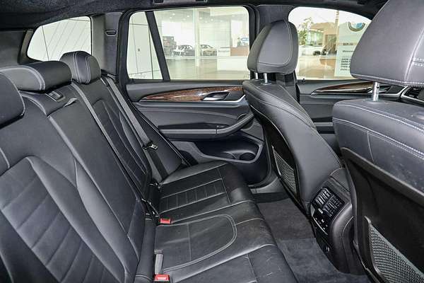 2018 BMW X3 xDrive30i G01