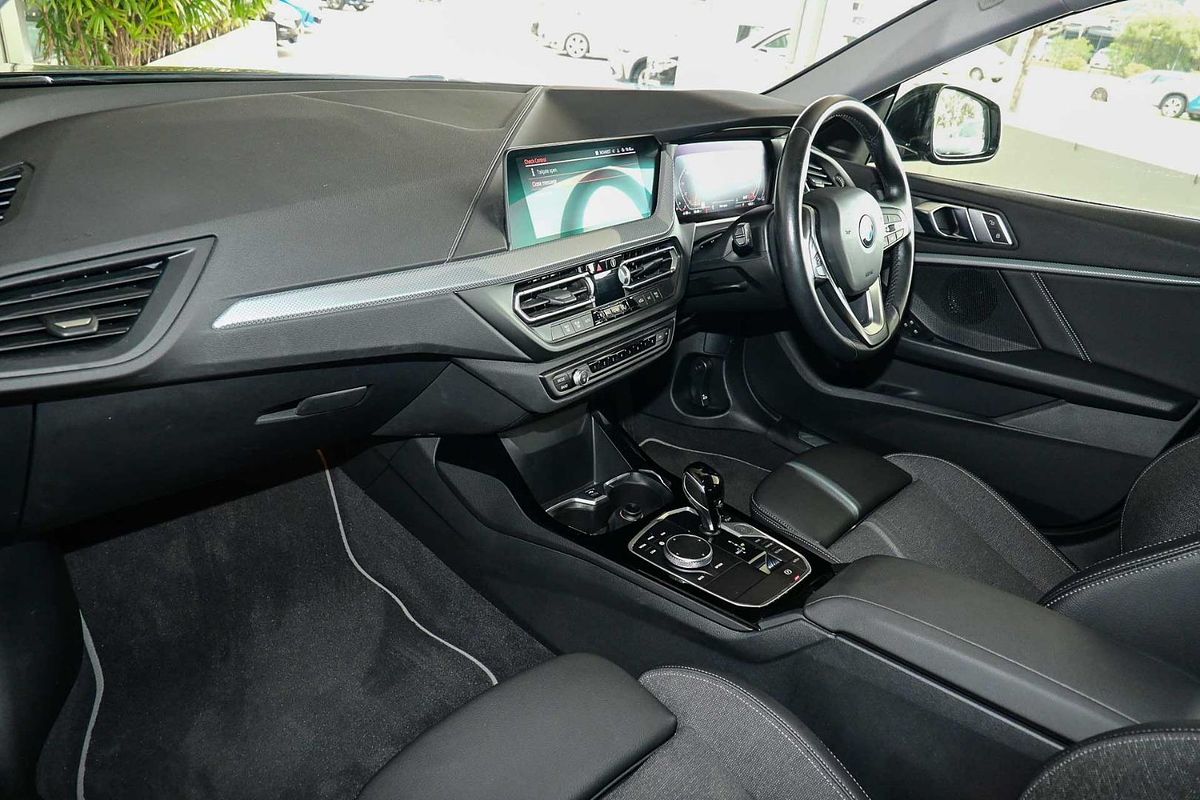 2022 BMW 2 Series 218i M Sport F44