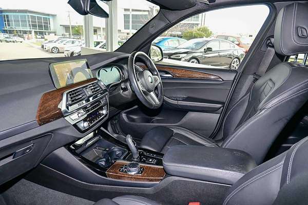 2018 BMW X3 xDrive30i G01