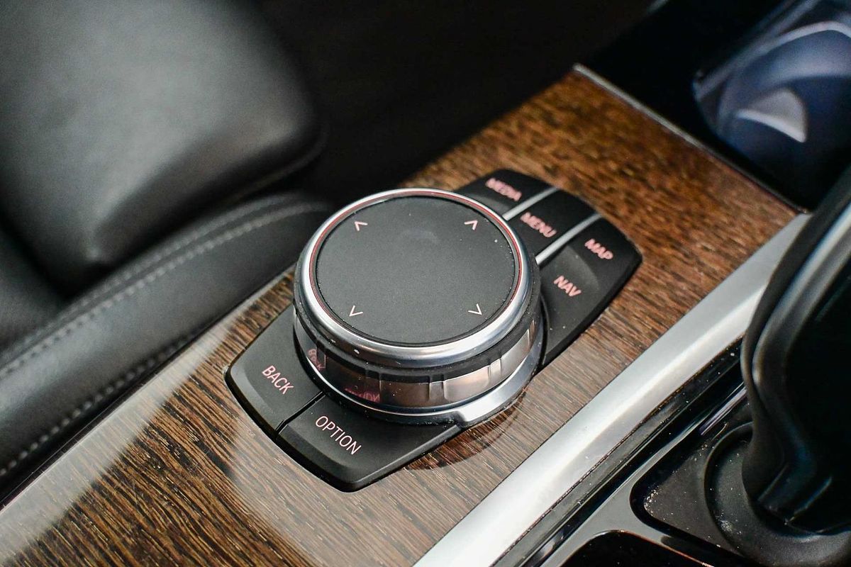 2018 BMW X3 xDrive30i G01