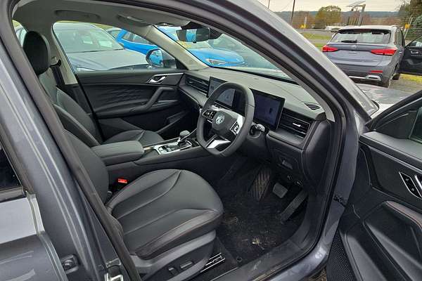 2024 MG HS Excite AS33