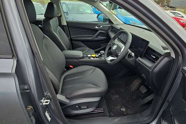 2024 MG HS Excite AS33