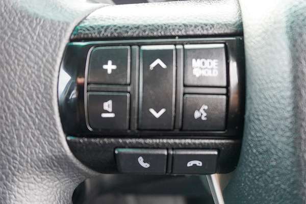 2019 Toyota Hilux SR GUN126R 4X4