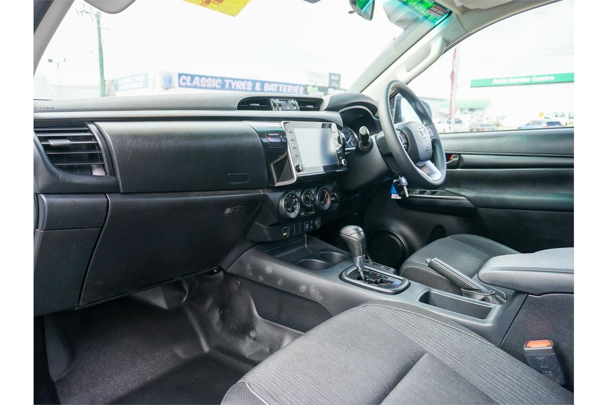 2021 Toyota Hilux SR GUN126R 4X4