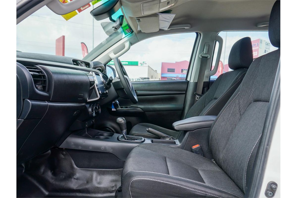 2021 Toyota Hilux SR GUN126R 4X4