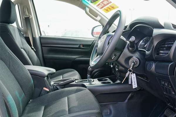 2021 Toyota Hilux SR GUN126R 4X4