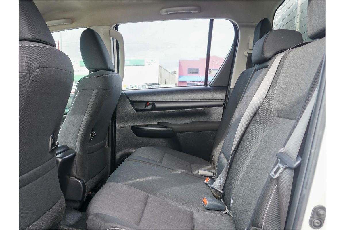 2019 Toyota Hilux SR GUN126R 4X4