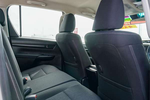 2021 Toyota Hilux SR GUN126R 4X4