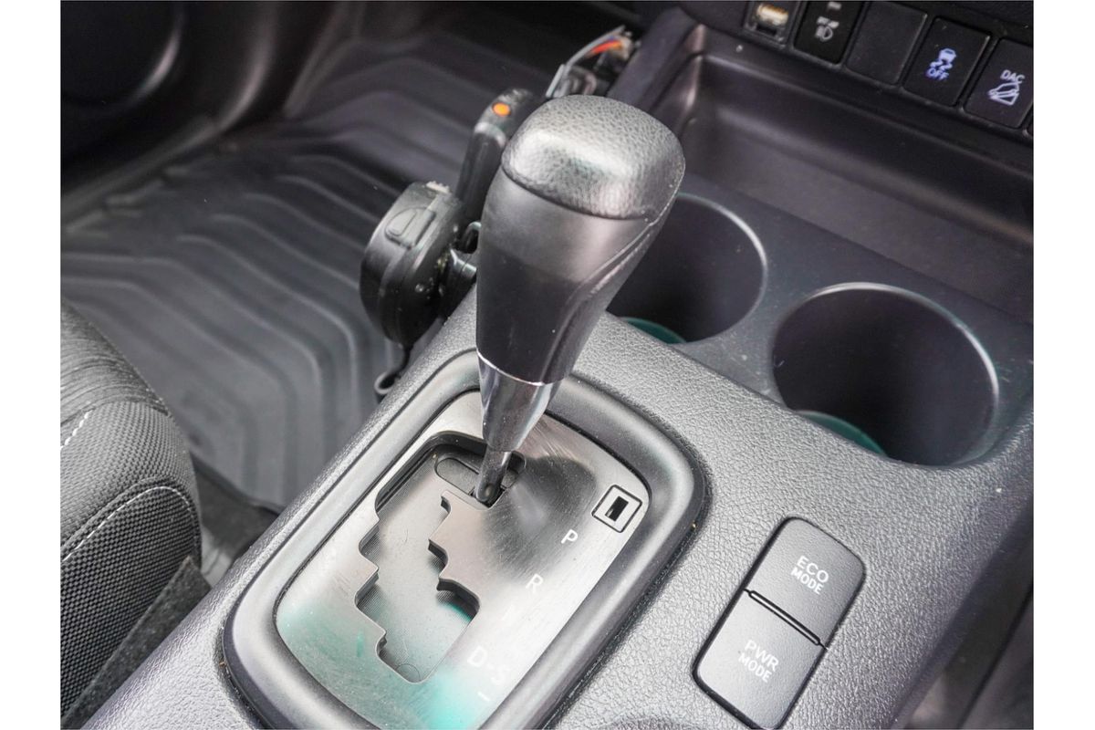 2019 Toyota Hilux SR GUN126R 4X4