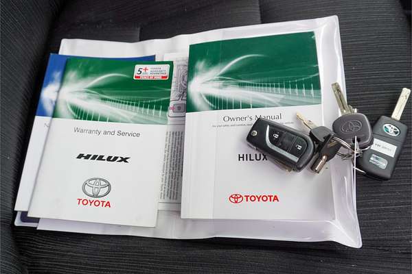 2019 Toyota Hilux SR GUN126R 4X4