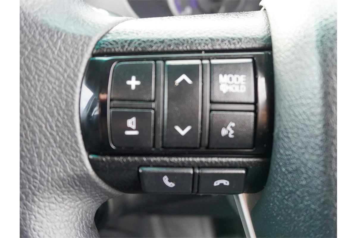 2019 Toyota Hilux SR GUN126R 4X4