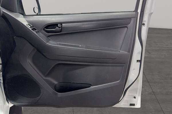 2020 Isuzu D-MAX SX High Ride Rear Wheel Drive