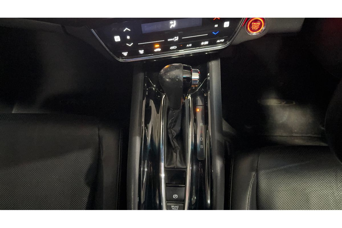 2018 Honda HR-V RS
