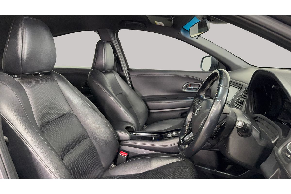 2018 Honda HR-V RS