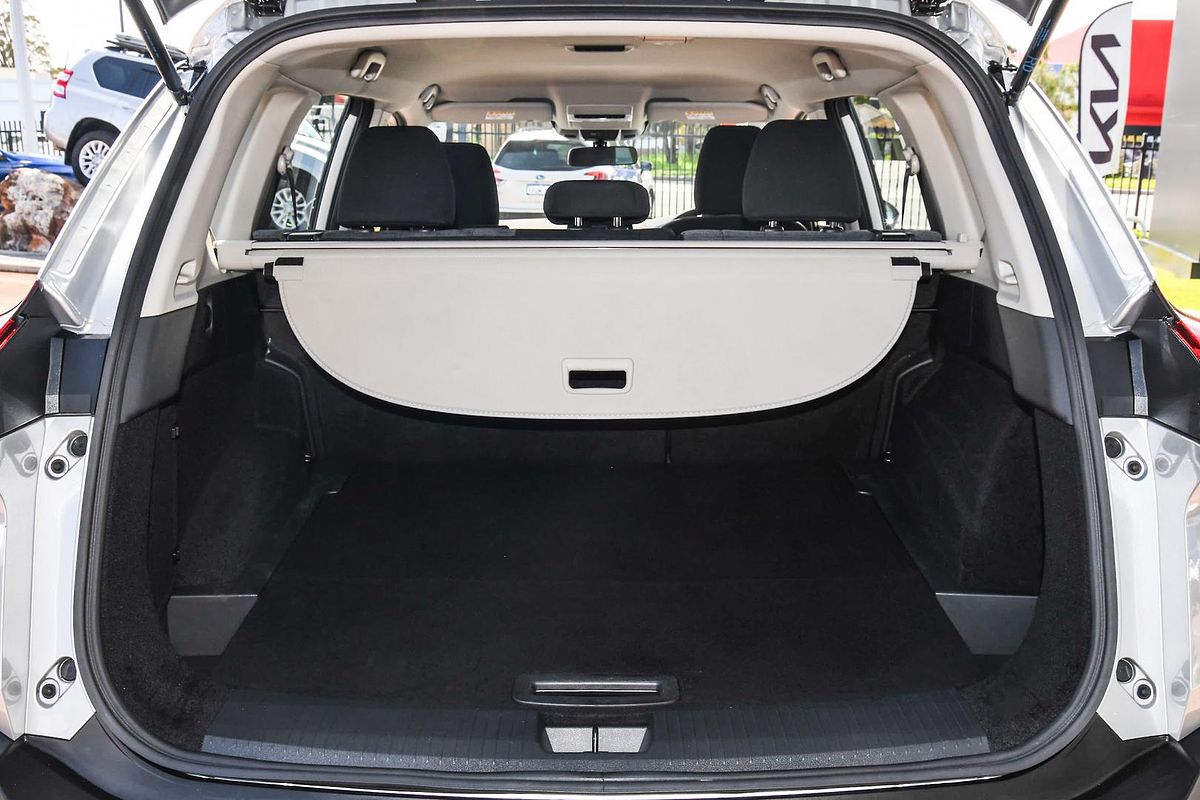 2024 Nissan X-TRAIL ST T33