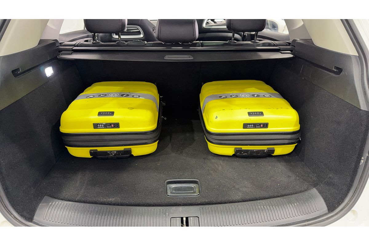 2021 MG HS PHEV Essence SAS23