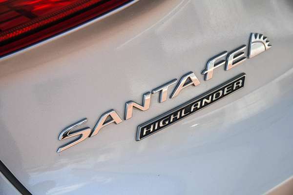 2020 Hyundai Santa Fe Highlander TM.2