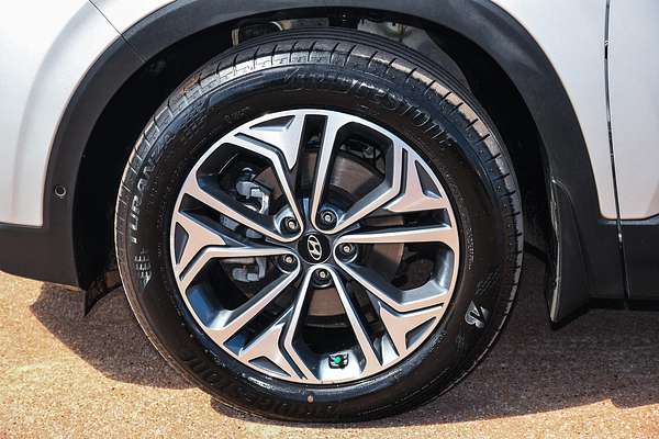 2020 Hyundai Santa Fe Highlander TM.2