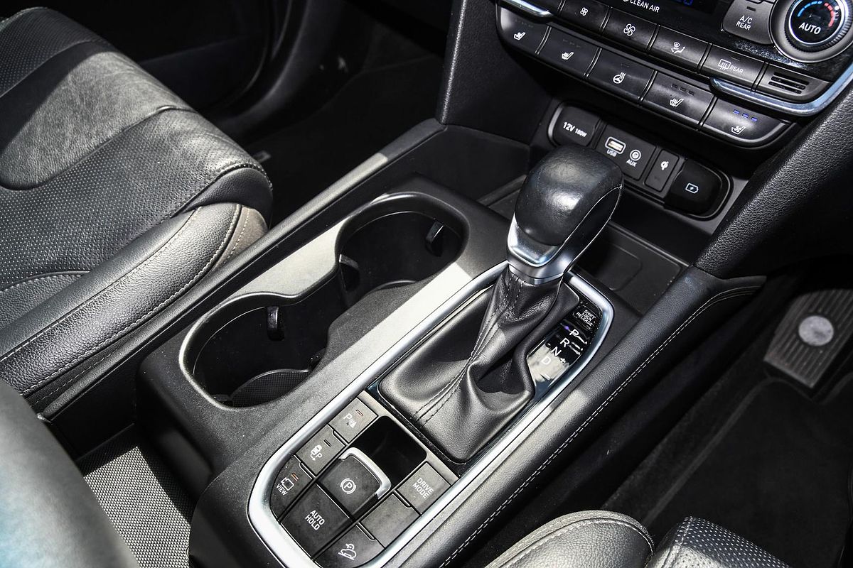 2020 Hyundai Santa Fe Highlander TM.2