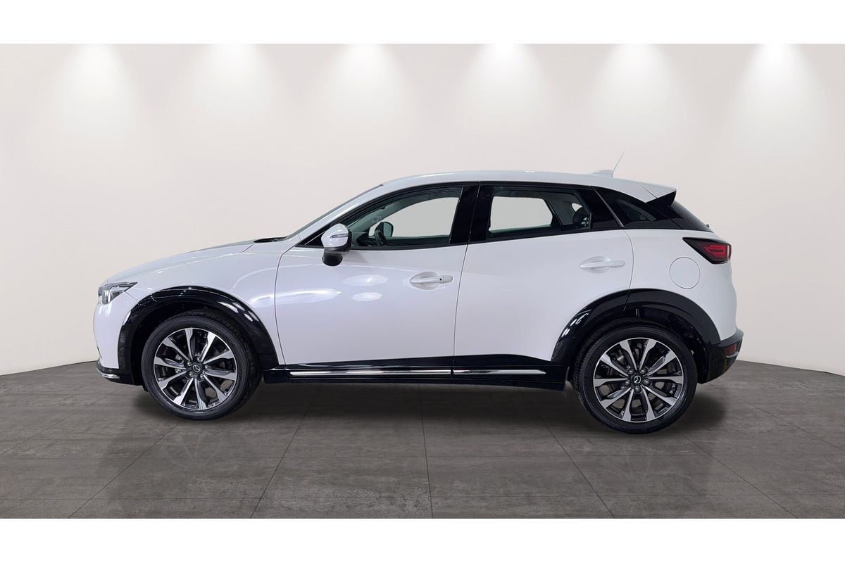2022 Mazda CX-3 sTouring DK