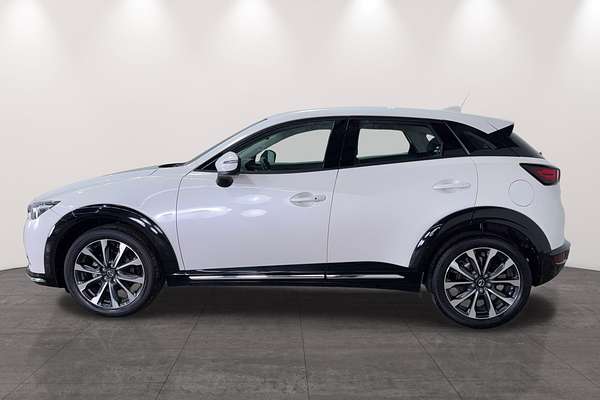 2022 Mazda CX-3 sTouring DK