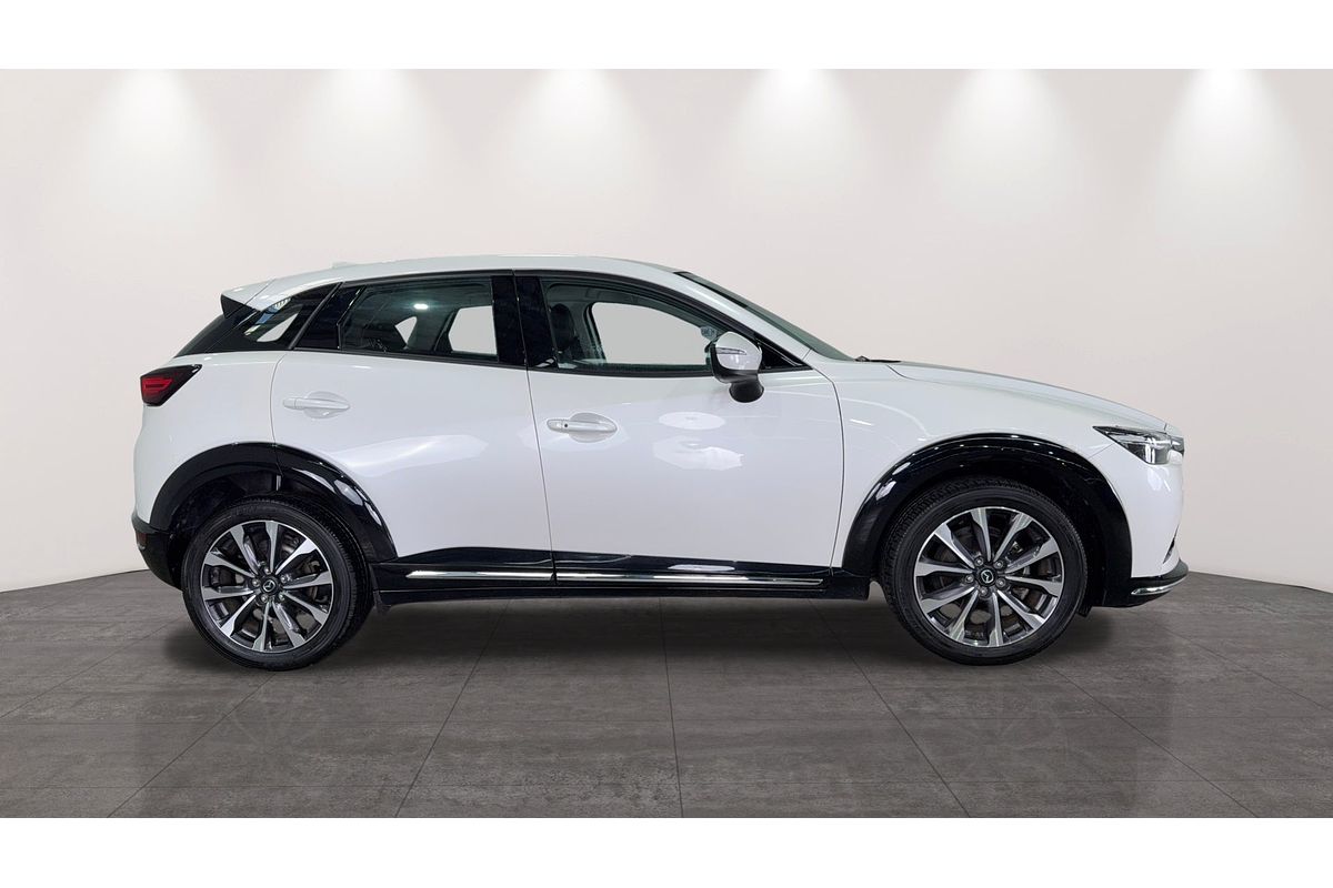 2022 Mazda CX-3 sTouring DK