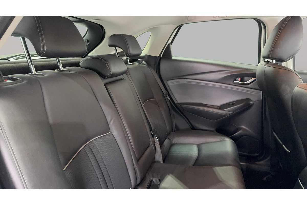 2022 Mazda CX-3 sTouring DK
