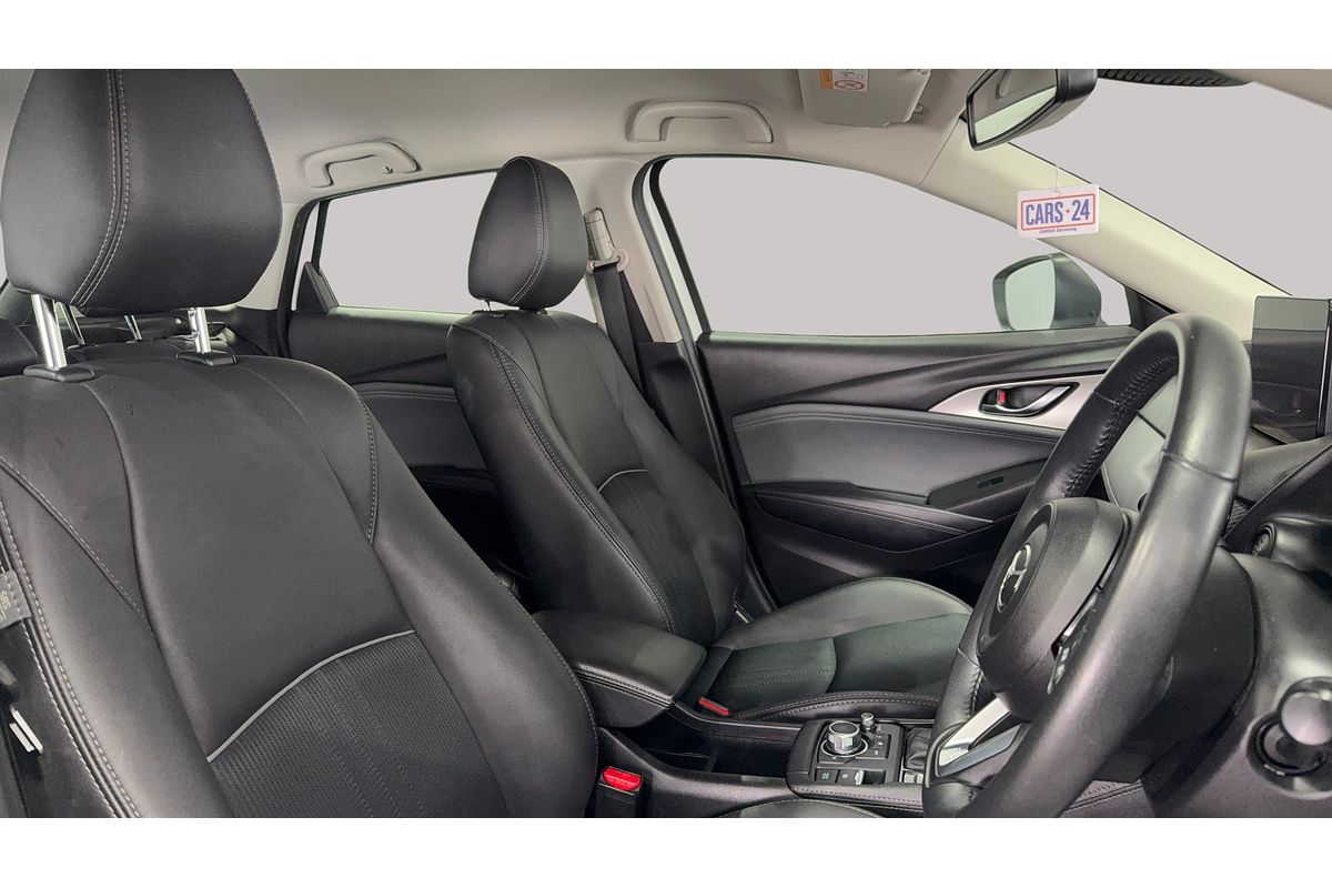2022 Mazda CX-3 sTouring DK