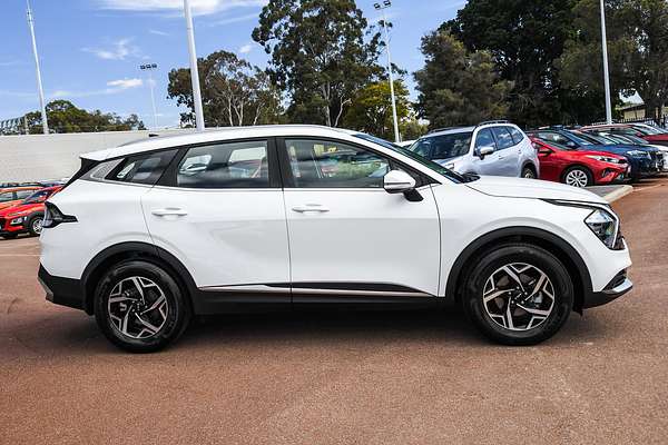 2024 Kia Sportage S NQ5