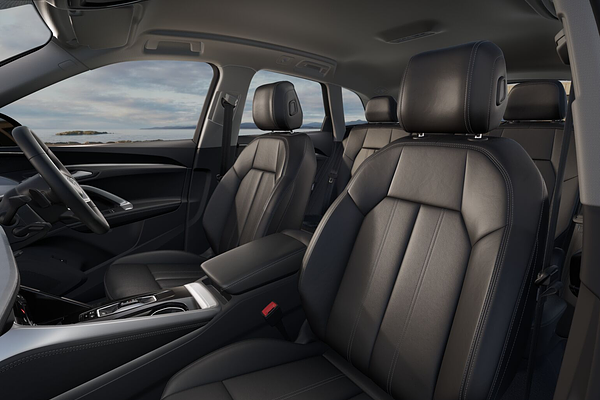 2025 Audi Q5 TFSI 150kW GU