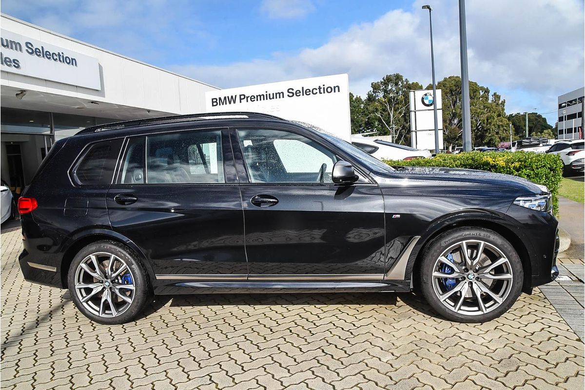 2022 BMW X7 M50i G07