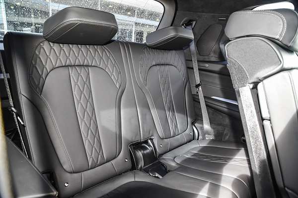2022 BMW X7 M50i G07
