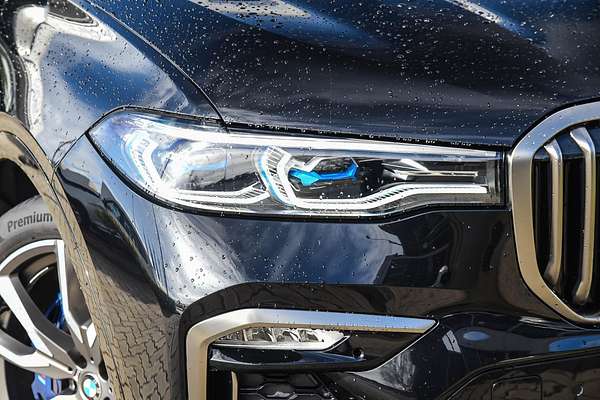 2022 BMW X7 M50i G07