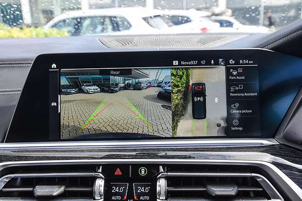 2022 BMW X7 M50i G07