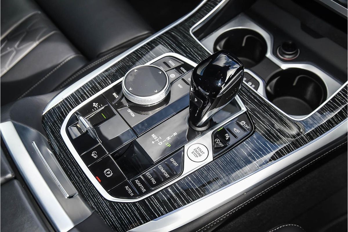 2022 BMW X7 M50i G07