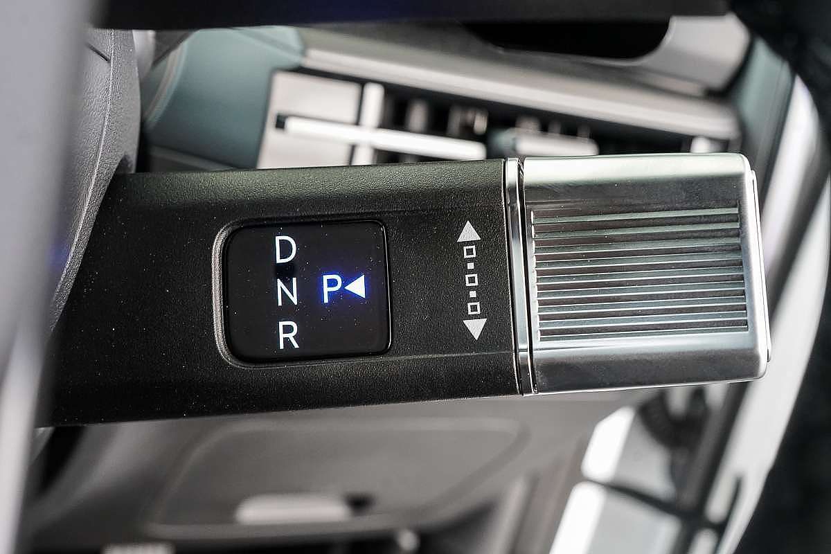 2025 Hyundai Santa Fe Calligraphy MX5.V1
