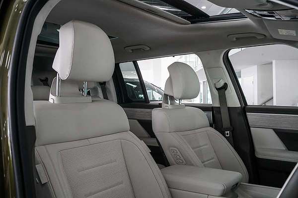 2025 Hyundai Santa Fe Hybrid Calligraphy MX5.V2