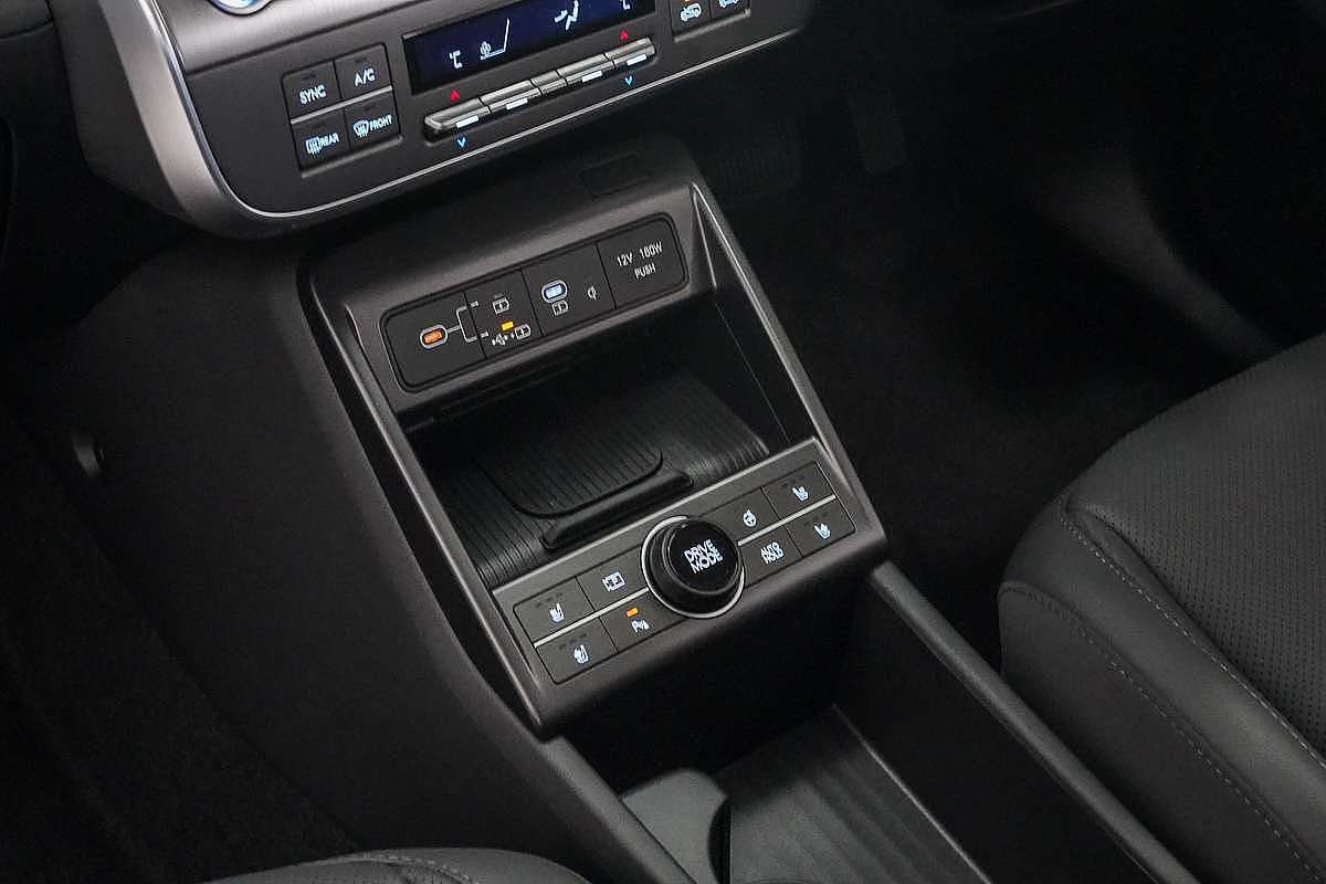 2025 Hyundai Kona Premium SX2.V2