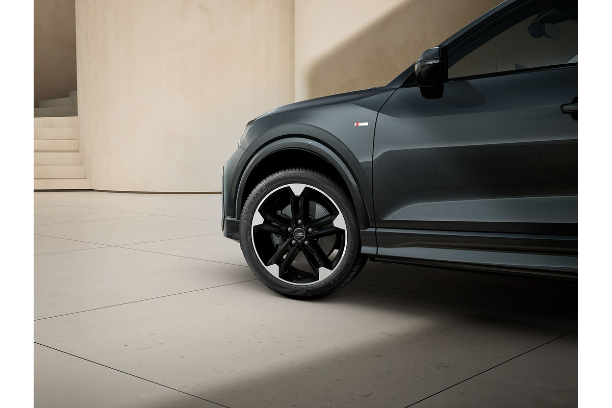 2024 Audi Q2 40 TFSI S line GA