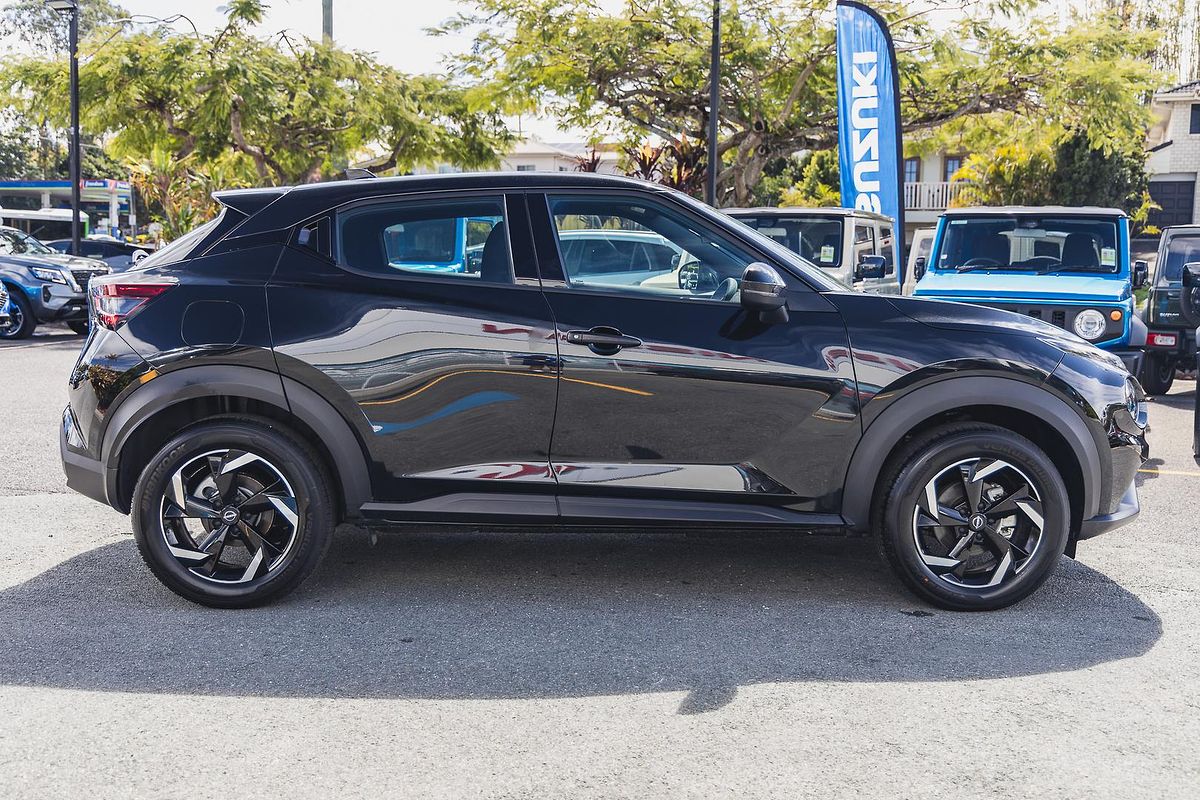 2024 Nissan JUKE ST+ F16