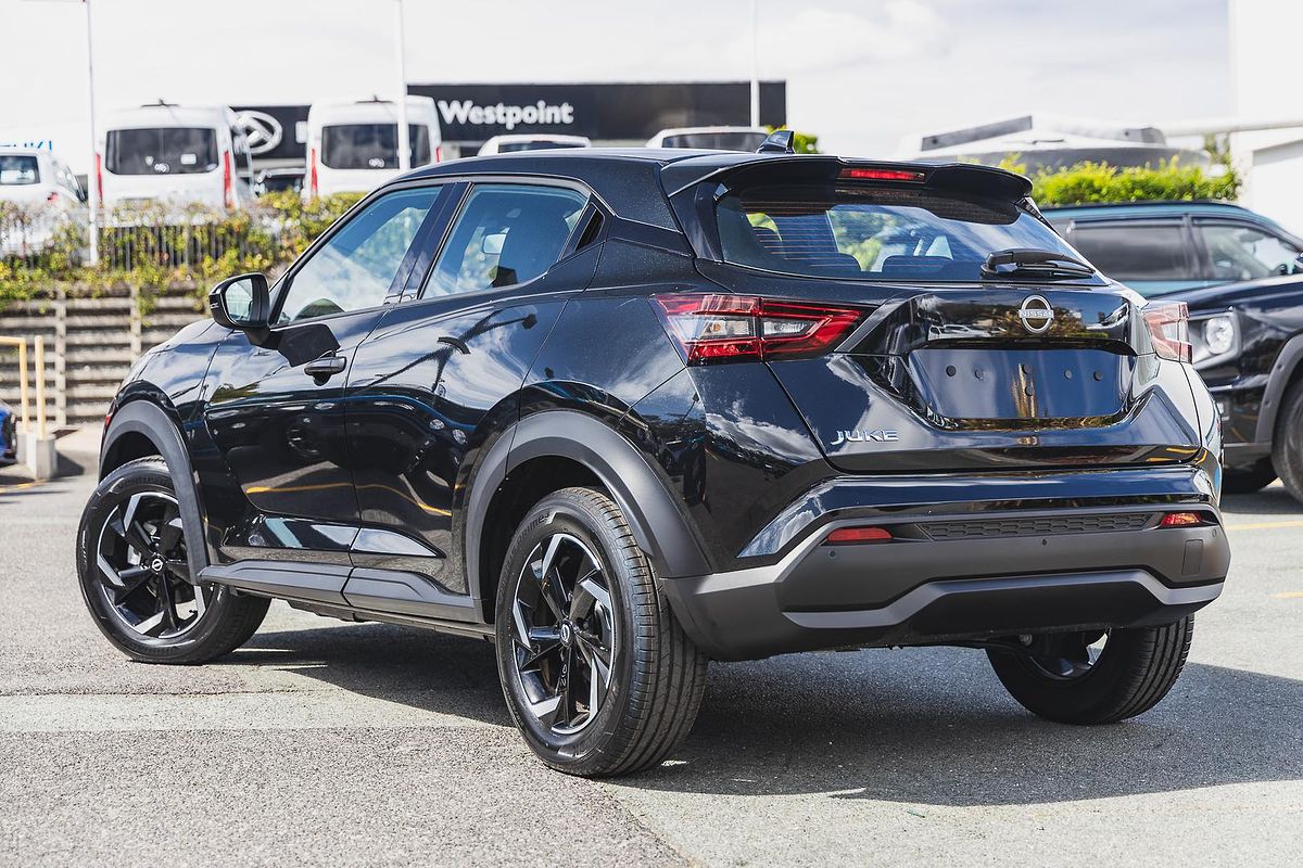 2024 Nissan JUKE ST+ F16