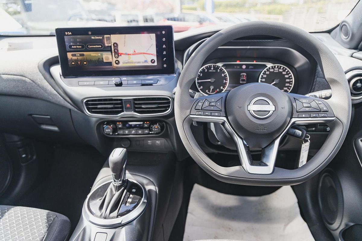 2024 Nissan JUKE ST+ F16