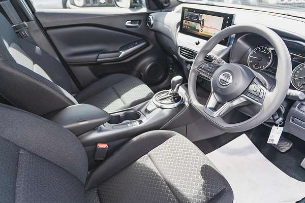 2024 Nissan JUKE ST+ F16