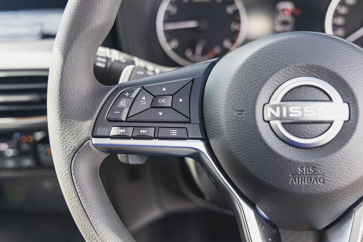 2024 Nissan JUKE ST+ F16